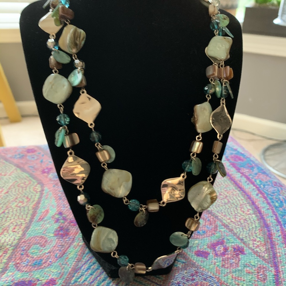 Lia Sophia abalone and mother of pearl neckace